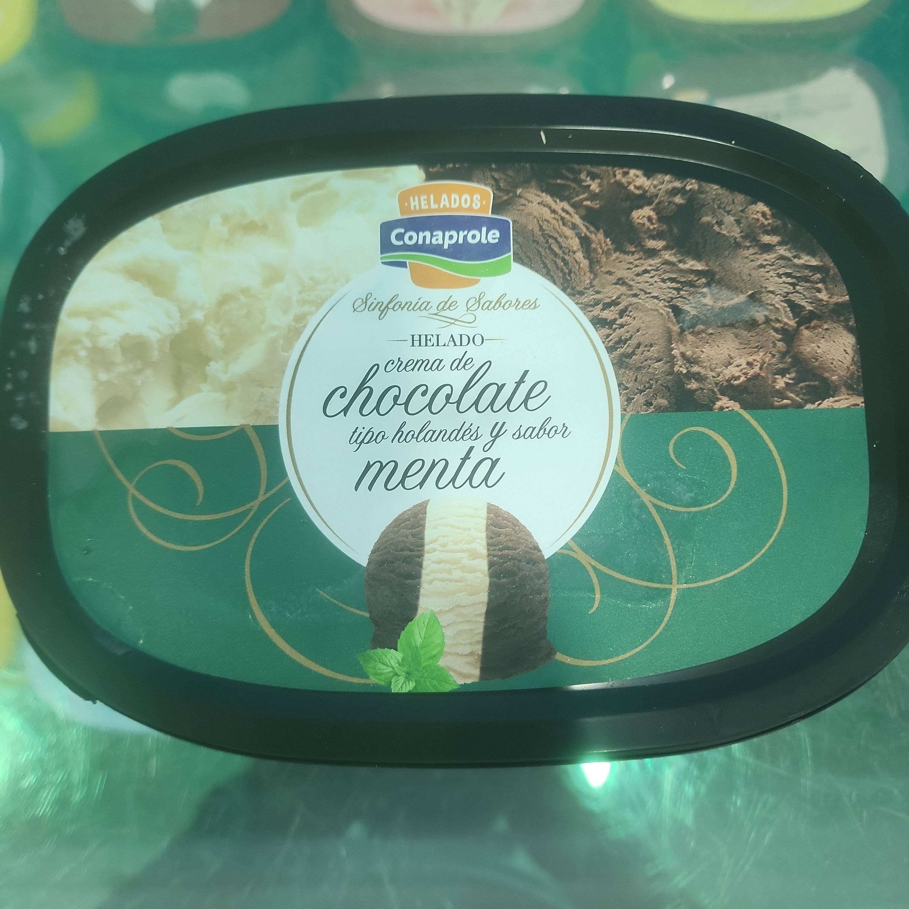 GELADO CONAPROLE 2L CHOCOLATE E HORTELÃ